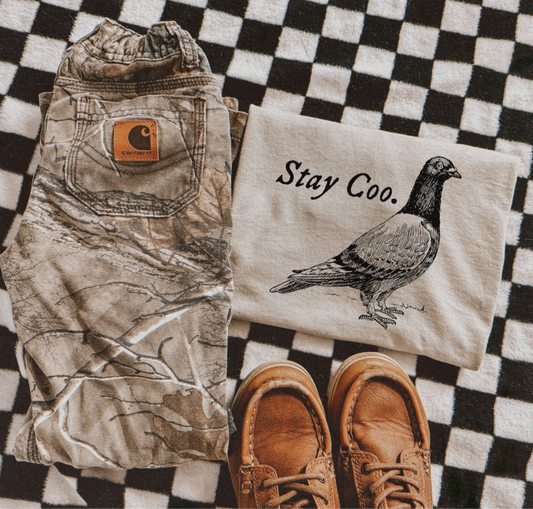 STAY COO. 🐦⬛  - KIDS TSHIRT