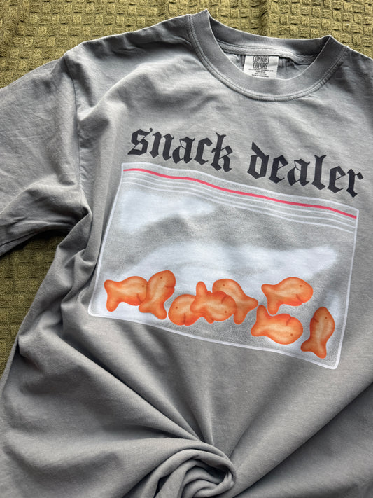 SNACK DEALER - TSHIRT