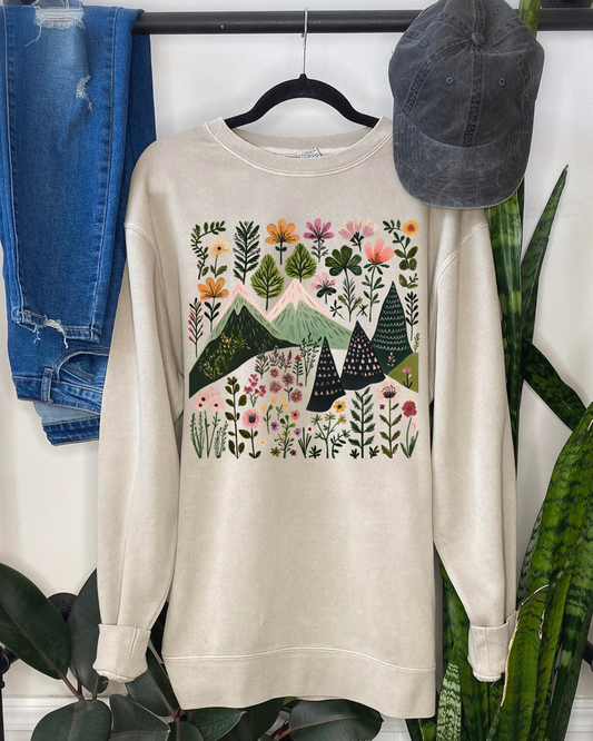 MOUNTAIN MOMENTS - SWEATSHIRT