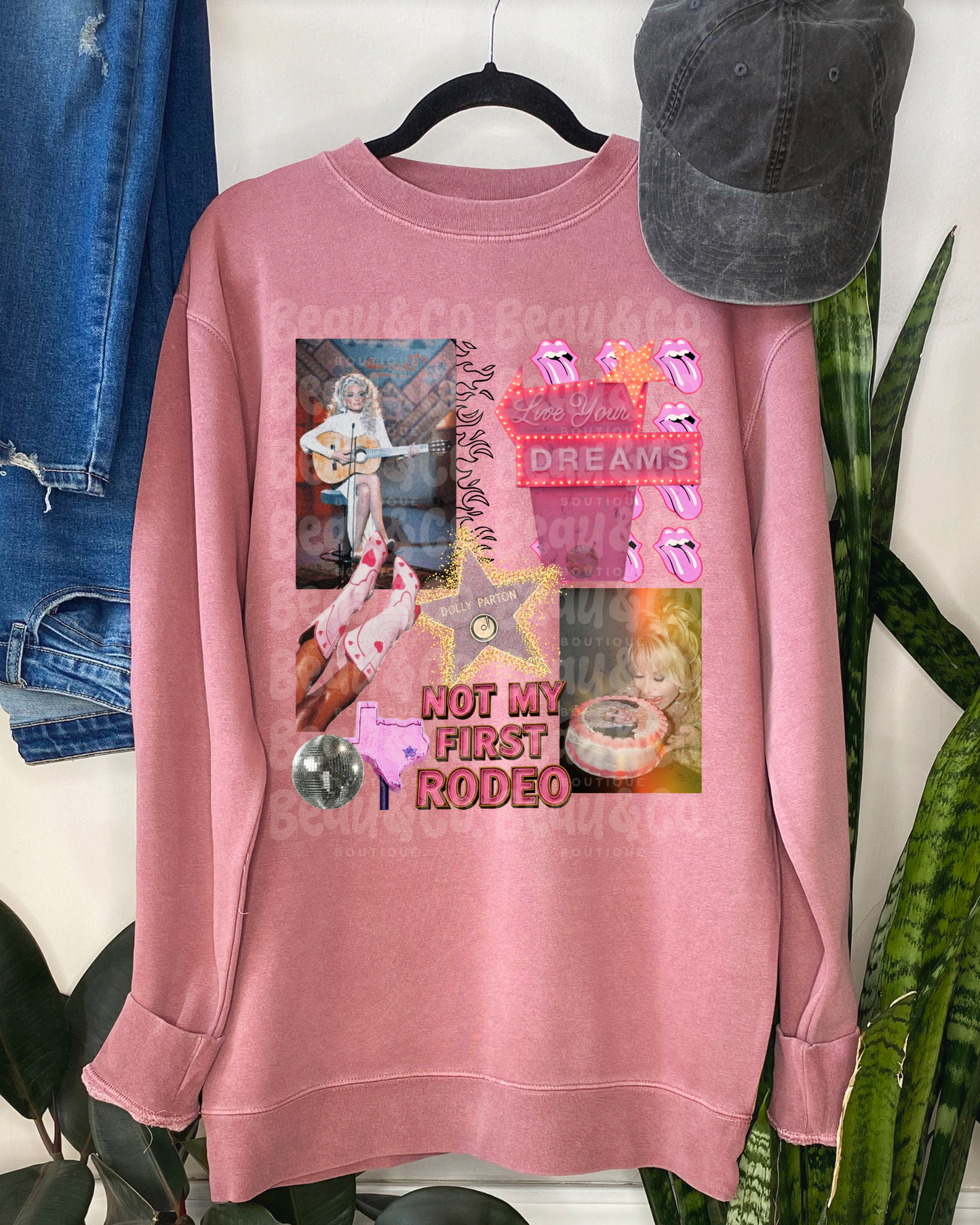 DOLLY COLLAGE