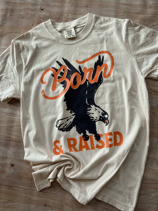 BORN & RAISED - TSHIRT