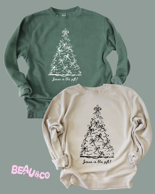 JESUS IS THE GIFT! 🎁  - SWEATSHIRT