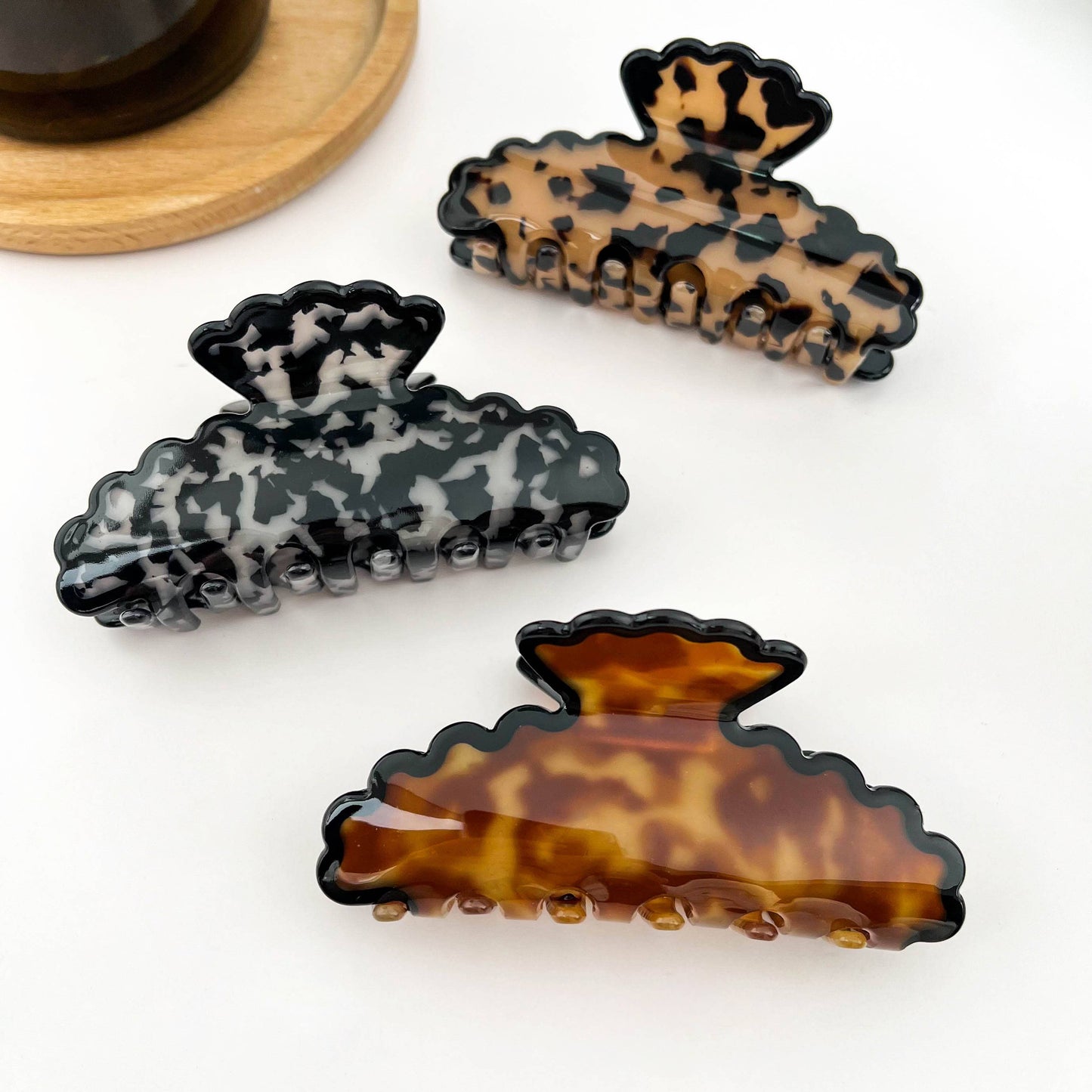 WAVY EDGE TORTOISE - CLAW CLIP