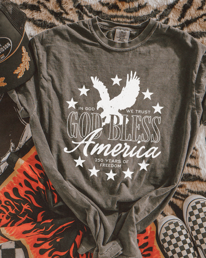 GOD BLESS AMERICA - TSHIRT