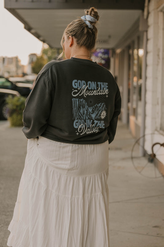 IN THE MOUNTAIN // IN THE VALLEY - SWEATSHIRT