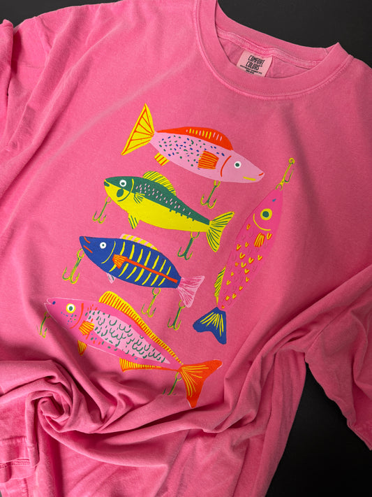 HERE FISHY FISHY - TSHIRT