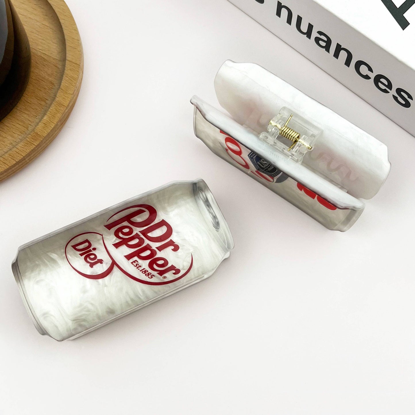 DIET COKE W/LIME - CLAW CLIP