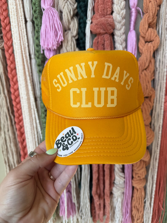 SUNNY DAYS CLUB - TRUCKER HAT