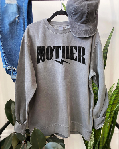 EDGY MOTHER - CREWNECK SWEATSHIRT