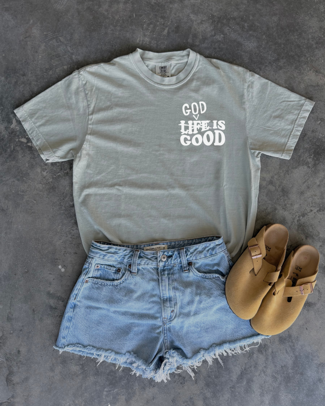 GOD IS GOOD! - TSHIRT