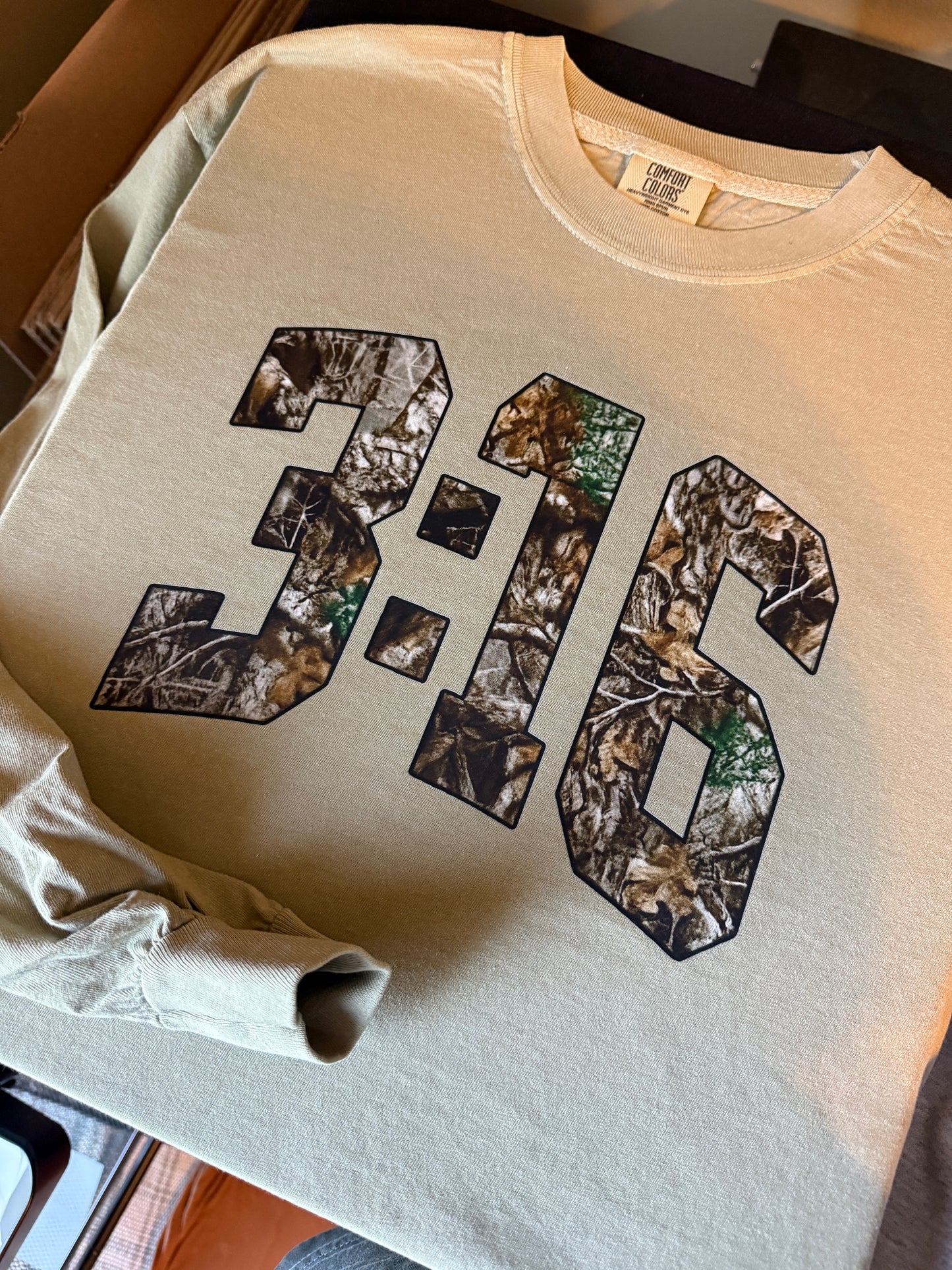 JOHN 3:16 CAMO - LONG SLEEVE SHIRT