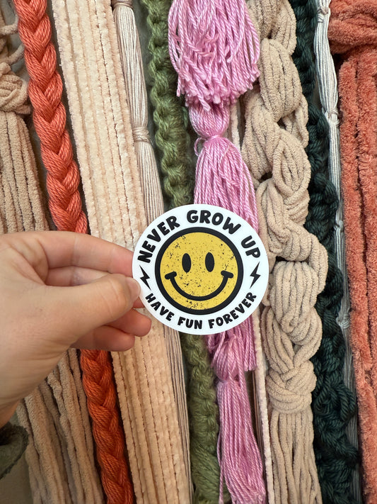 NEVER GROW UP - VINYL STICKER