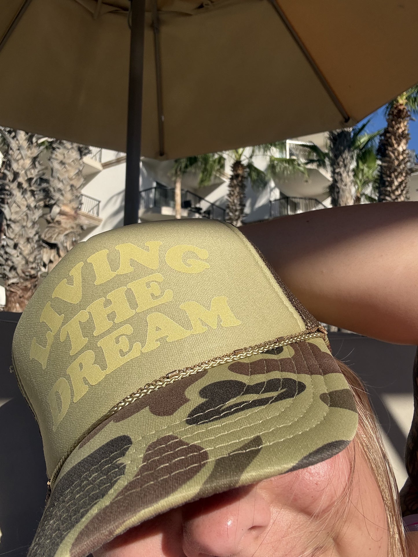 LIVING THE DREAM - TRUCKER HAT