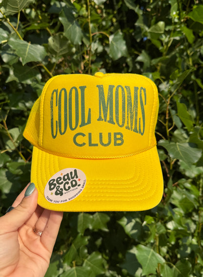 COOL MOMS CLUB - TRUCKER HAT